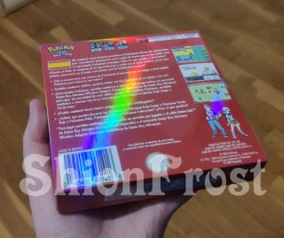 Caja IRIDISCENTE Pokémon Edición Rojo