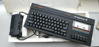 Sinclair ZX Spectrum +2A 128K + caja + Microhobby