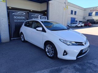 Toyota Auris 2013