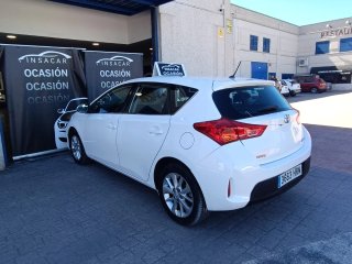 Toyota Auris 2013