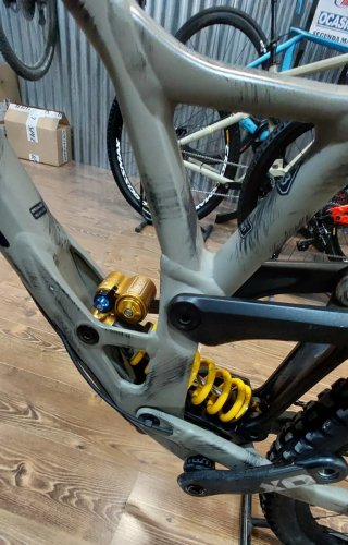 Specialized Demo Race 2025 Comprada Enero 2026.