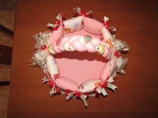 Cesta decorada para objetos para niñas