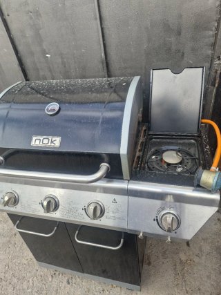 Barbacoa de gas NOK