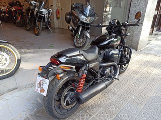 HARLEY DAVIDSON STREET ROD 750