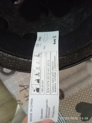 Casco Talla L Adulto Bicicleta/Patín Negro