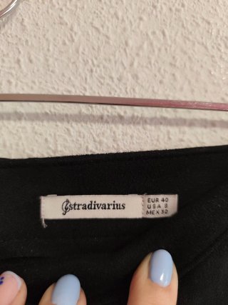 Falda con flecos de chica talla 40 de Stradivarius