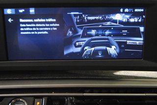 Peugeot 5008 HYBRID e-DCS 145 ALLURE 2025