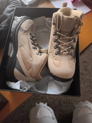 Botas de montaña talla 38