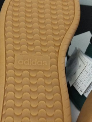 Zapatillas Adidas Barreda Blancas y Verdes