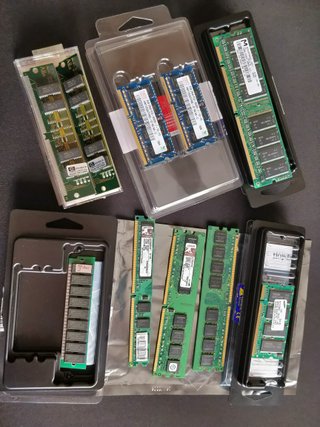 Lote variado de modulos de RAM para Pc y Portatil