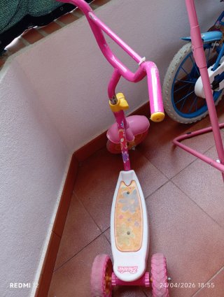 Patinete infantil rosa Barbie