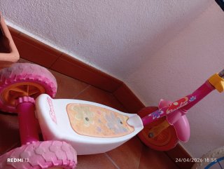 Patinete infantil rosa Barbie