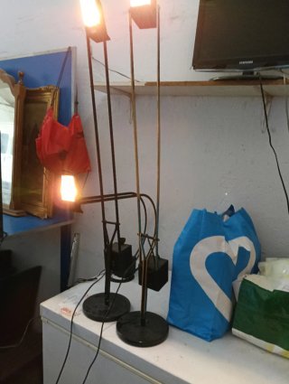 Lampade da terra in metallo