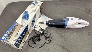 Aspirador de mano Carrefour Home 4.8V