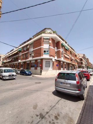 Piso en Elda venta .