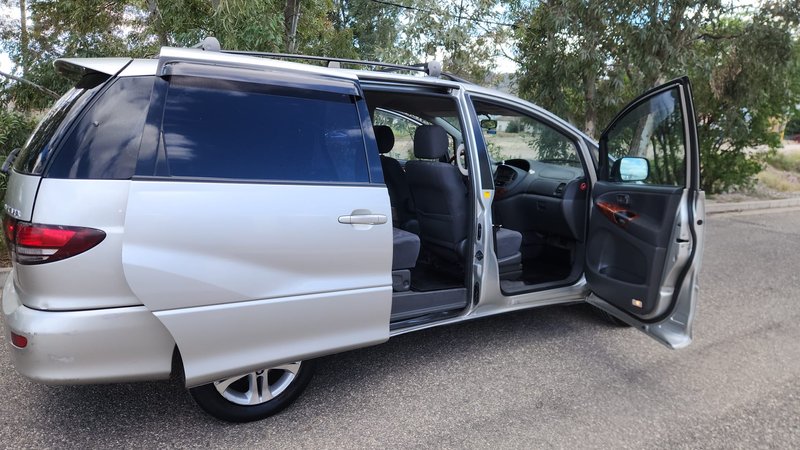 TOYOTA PREVIA 2.0 D4D 7 PLAZAS. PERFECTA CAMPER. - foto 1