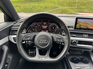 Audi A4 Avant 2.0 TFSI 252 Q S tro Black line ed