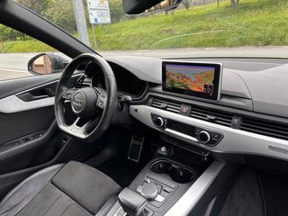 Audi A4 Avant 2.0 TFSI 252 Q S tro Black line ed