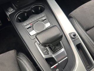 Audi A4 Avant 2.0 TFSI 252 Q S tro Black line ed
