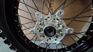 Roda Stark Varg 19 Motocross (cerca de 40h)