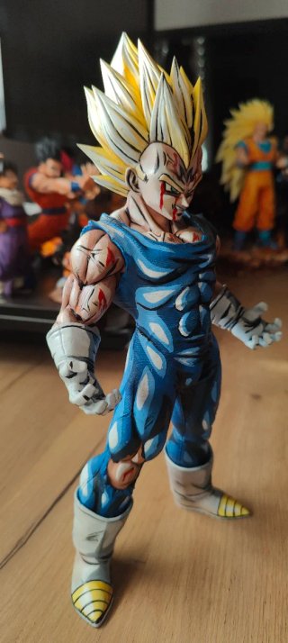 Figurine Majin Vegeta SSJ Custom DBZ