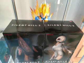 Silent Hill 2 Pyramid Head & Nurse Konami