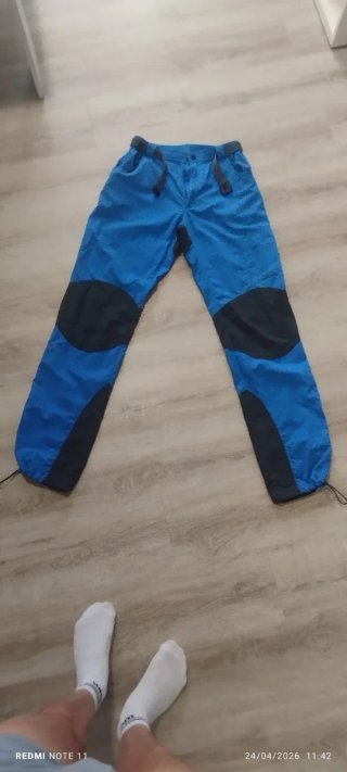 Pantalón Trango World Azul y Negro