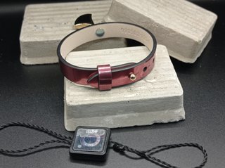 Pulsera Bvlgari Divas' Dream Cuero Rojo Dorado