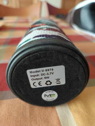 Altavoz Portátil Camuflaje.