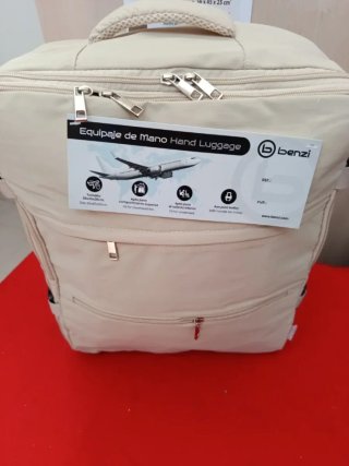 Mochila Benzi BZ 5895 EasyJet 45x36x20cm