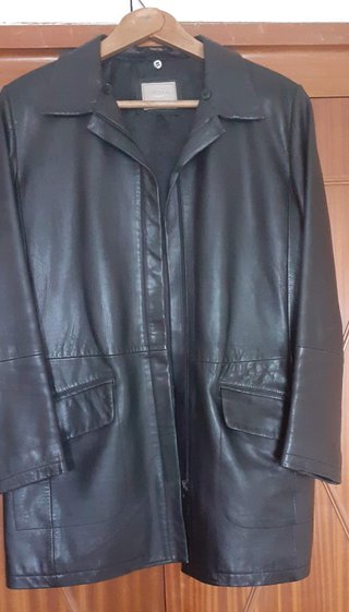Chaqueta de cuero para mujer