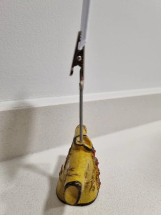 3 Sujetapapeles con pinza