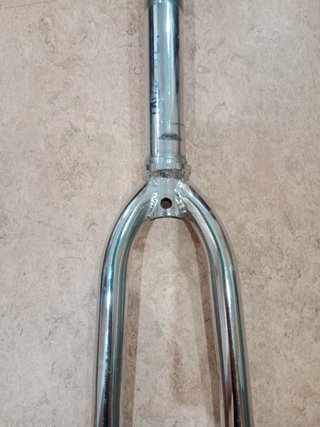 Horquilla de bicicleta cromada