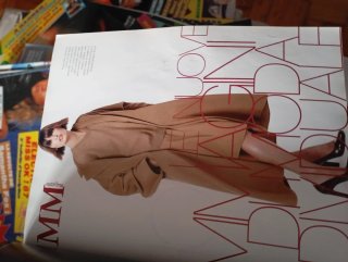 Revista Catálogo MaxMara Linda Evangelista