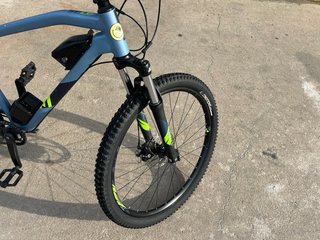 Bicicleta MTB Rockrider E-ST100 2021