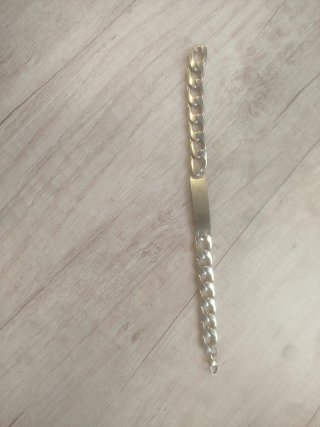 Pulsera de acero eslabonada