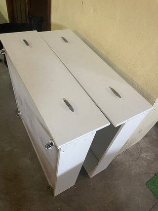Litera de dos camas blanca  Con dos cajones Ruedas