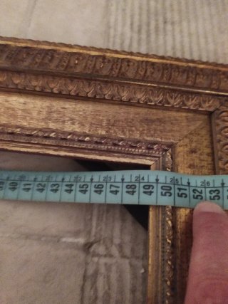 Cornice in legno dorato