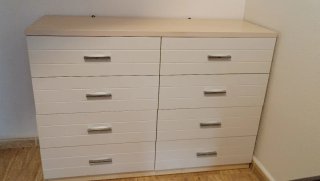 Cómoda y Mesitas de Noche Beige/Blanco