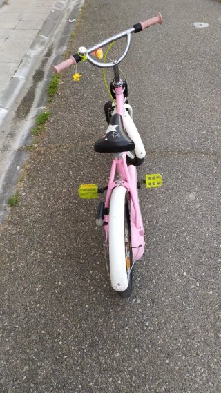Bicicleta infantil Btwin 16 rosa