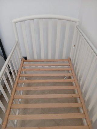 Lettino Pali in legno Con materasso antibatterico