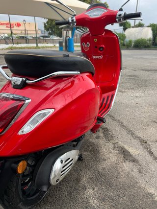Vespa Sprint 50s Roja 2T
