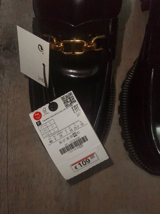 Mocasines Zara mujer piel cadena dorada T40