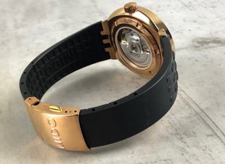 Mido All Dial Chronometer Automatic - Oro rosa