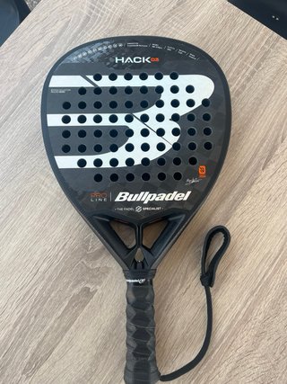 Pala de pádel Bullpadel Hack 03