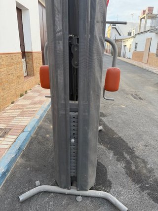 Máquina de gimnasio multifunción