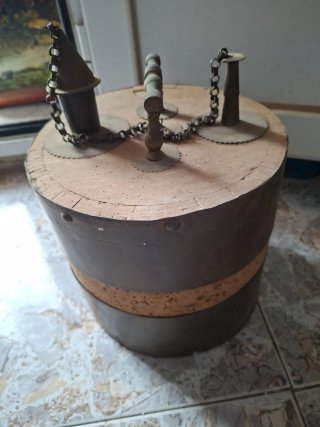 Botijo de corcho antiguo