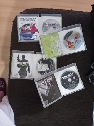 Lote 4 Juegos PS3: FIFA 14, GTA V, MW3, BO2