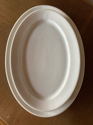 Juego de 2 fuentes ovaladas de porcelana