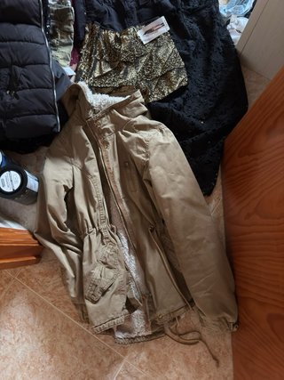 Lote Ropa Mujer Talla xs talla 34 más de 25 prenda